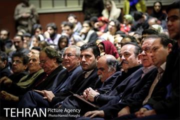 رونمایی کتاب کیوان ساکت در فرهنگسرای ارسباران 18