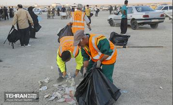 خدمات رسانی شهرداری منطقه 5 در پایانه مرزی مهران 24
