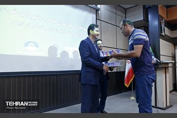 تقدیر از فرزندان همکاران شهرداری تهران 4