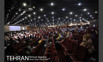 جشن "هر کودک نشانی خدا است" در فرهنگسرای بهمن 51