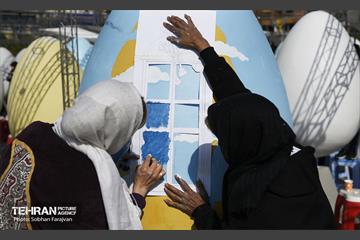 جشنواره تخم‌مرغ رنگی در میدان هفت تیر 18