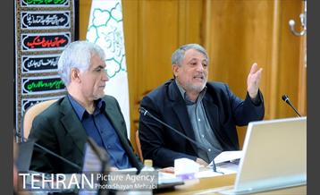 جلسه ستاد عالى برنامه سوم شهردارى تهران با حضور شهردار و رئیس شورای شهر تهران 37