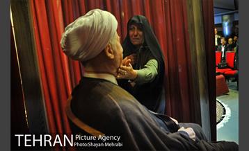 رونمایى از تندیس مرحوم حضرت آیت الله هاشمى رفسنجانى 39