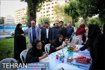 افتتاح گذر فرهنگی پنجشنبه های بلوار کشاورز 37