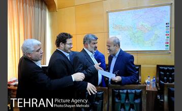 حضور شهردار تهران در کمیسیون عمران مجلس شورای اسلامی 38