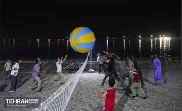 جشن «ایران عزیز» 18