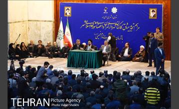 آیین تجدید میثاق اعضای محترم شورای اسلامی شهر تهران و مدیران شهری با آرمان های امام راحل(ره) 22