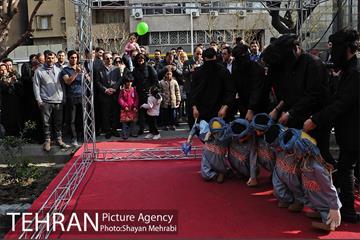 بازدید نماینده مجلس و استاندار تهران از نورزگاه بلوار کشاورز 23