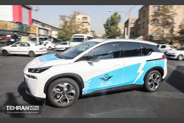 آغاز به کار تاکسی‌های برقی شاسی بلند در تهران 20