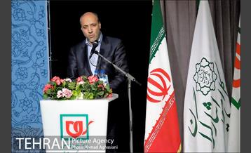 مراسم تجلیل از دانشجویان خانواده های ایثارگران شهرداری 23