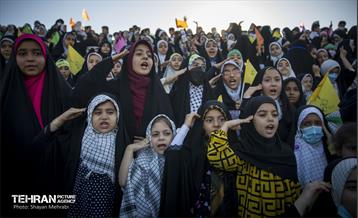 اجتماع بزرگ نوجوانان غرب تهران در پویش سلام فرمانده 42