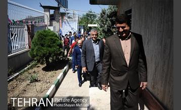 بازدید معاونین شهردار از جایگاه های عرضه دام زنده 39