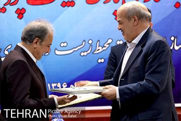 امضای تفاهمنامه بهسازی پارک پردیسان 17