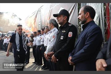 آیین بدرقه خادمین سازمان آتش‌نشانی 13