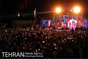 کنسرت مهدی جهانی در بوستان نهج البلاغه 36