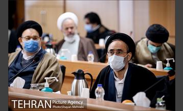 نشست شهردار تهران با ائمه جماعات در آستانه دهه فجر 32