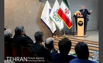 رونمایی از نقش برجسته سرباز هخامنشی با حضور شهردار تهران 14