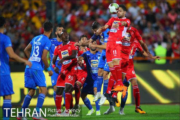 دیدار استقلال و پرسپولیس در لیگ برتر فوتبال 23