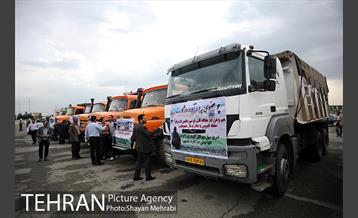 ارسال کمک های مردمی جمع آوری شده توسط مناطق ۲۲ گانه شهرداری تهران به مناطق سیل زده خوزستان 3