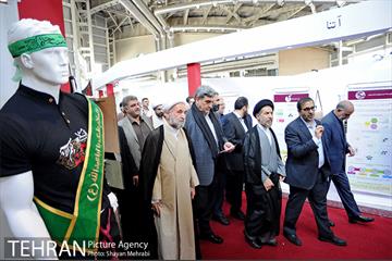 بازدید شهردار تهران از نمایشگاه عطر سیب 8