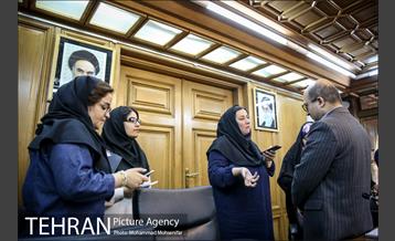 نشست خبری سخنگوی شورا شهر 21