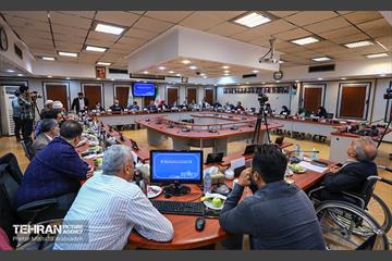 نشست هم انـدیشی شهردار تهران با معتمدین منطقه ۹