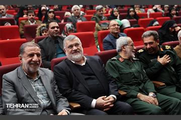 نخستین گردهمایی تجلیل از جانبازان پاسدار آزاده 71