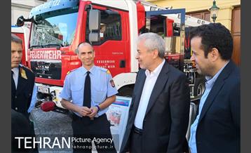 حضور پیروز حناچی شهردار تهران و هیات همراه در وین