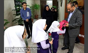 بازدید کودکان دبستانی از شهرداری منطقه 7 27