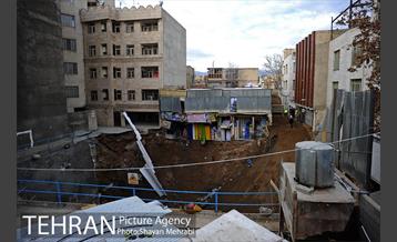 رانش زمین در خیابان مولوی -2 31