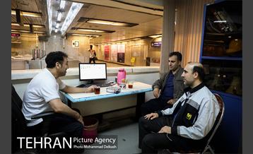 عبادت و خدمت؛ ایستگاه مترو امام خمینی(ره) 10