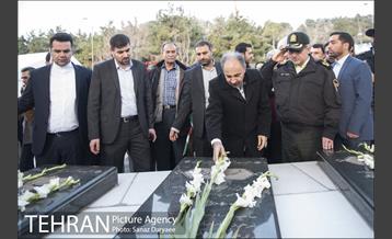 آیین برافراشتن بزرگترین پرچم جمهوری اسلامی-۲ 7