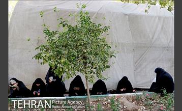 مراسم دعای عرفه در مصلی تهران 40