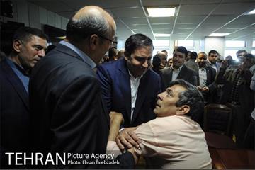 دیدار صمیمانه کارکنان شهرداری تهران با عیسی شریفی 30
