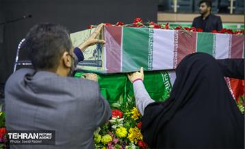 تشییع دو شهید گمنام دفاع مقدس در وزارت ورزش و جوانان 5
