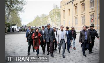 حضور شهردار تهران در جشن نوروزی میدان مشق 28