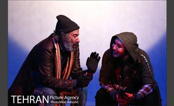 نمایش گورخواب ها 7