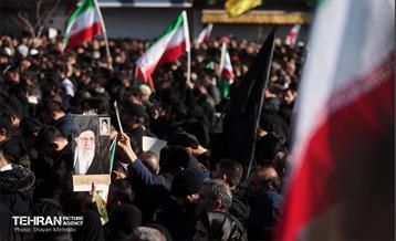 اجتماع مردم تهران در پی شهادت رهبر انقلاب - 1 67