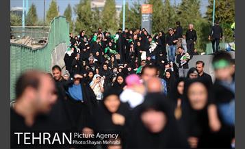 مراسم شیرخوارگان حسینی در مصلی تهران 12