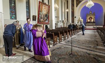 مراسم عشای‌ربانی در اولین روز سال نو میلادی  17