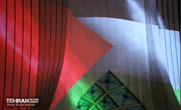 ویدئومپینگ محکومیت جنایت رژیم صهیونیستی در میدان آزادی 10