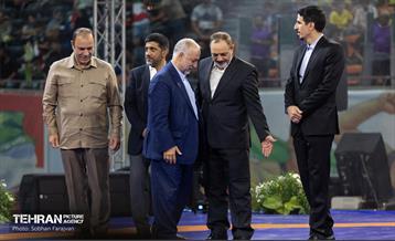 مراسم تجلیل از کشتی‌گیران قهرمان جهان (جشنی برای ایران) 85
