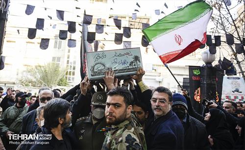 تشییع پیکر شهید گمنام در مسجد حجت(عج) 1