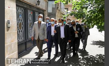 بازدید معاون امور مناطق شهرداری تهران از منطقه 17