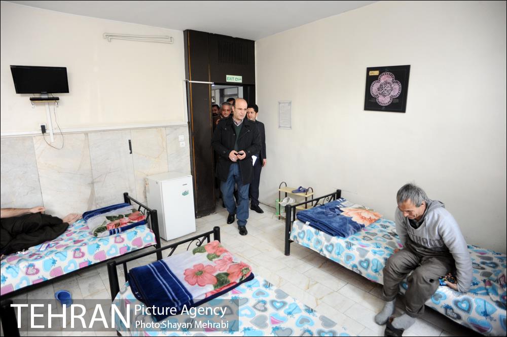 بازدید شهردار منطقه 6 از همراه سرای بیماران جواد الائمه(ع) 11