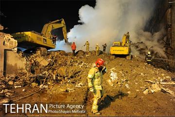 چهارمین روز آواربرداری ساختمان پلاسکو-4 9