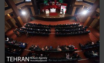 اشکواره بین المللی شعر بانوان عاشورایی‎ 12