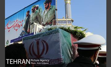 مراسم تشییع پیکر دو شهید گمنام در شهرک چیتگر 7