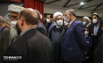 بازدید مهمانان سی و پنجمین کنفرانس بین‌المللی وحدت اسلامی از برج میلاد 21