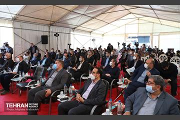 آیین کلنگ زنی طرح تامین مسکن جایگزین گودنشینان باغ آذری 17